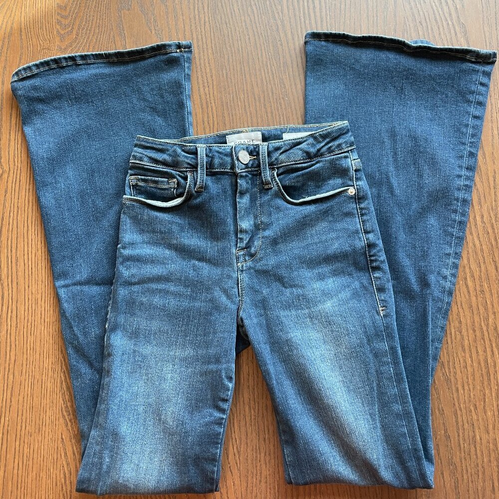 FRAME Denim Le One Flare TALL 33" Inseam Size 0